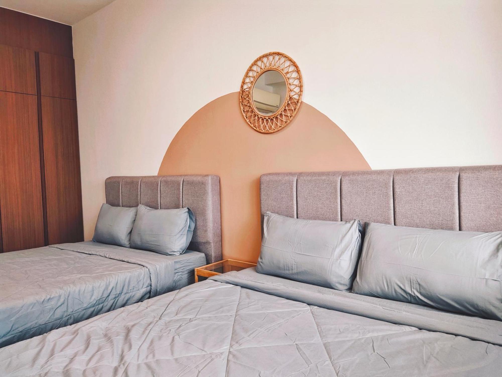 The Landmark By Katana 3Br To 4Br Luxury Seaview Landmark Homestay At Gurney 15-16Pax 无敌海景套房 Tanjung Tokong Esterno foto