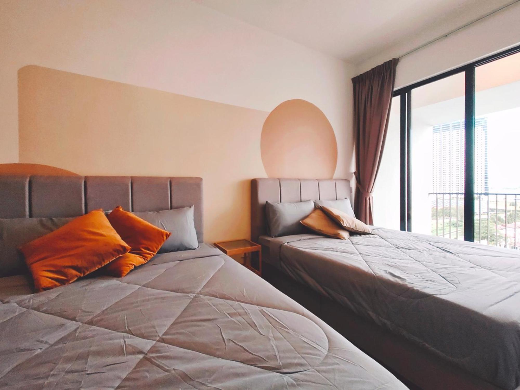The Landmark By Katana 3Br To 4Br Luxury Seaview Landmark Homestay At Gurney 15-16Pax 无敌海景套房 Tanjung Tokong Esterno foto