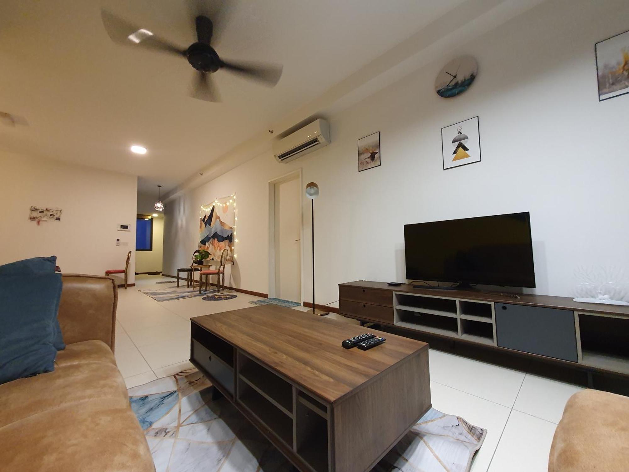 The Landmark By Katana 3Br To 4Br Luxury Seaview Landmark Homestay At Gurney 15-16Pax 无敌海景套房 Tanjung Tokong Esterno foto