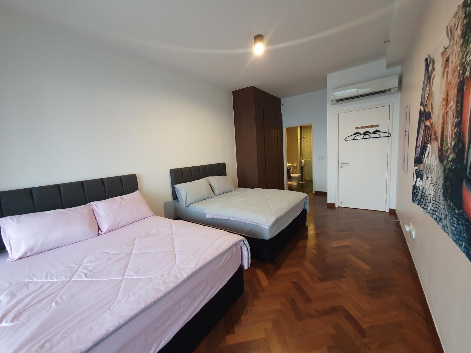 The Landmark By Katana 3Br To 4Br Luxury Seaview Landmark Homestay At Gurney 15-16Pax 无敌海景套房 Tanjung Tokong Esterno foto