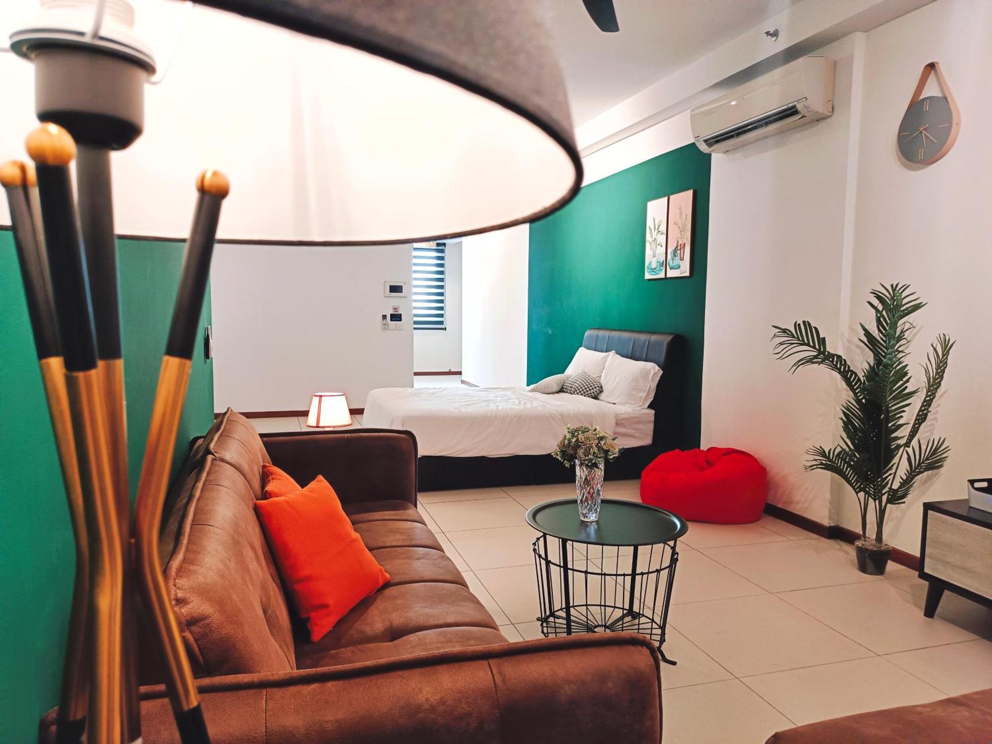 The Landmark By Katana 3Br To 4Br Luxury Seaview Landmark Homestay At Gurney 15-16Pax 无敌海景套房 Tanjung Tokong Esterno foto
