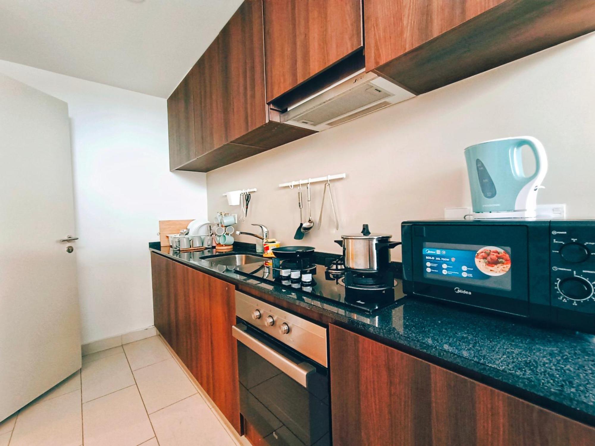 The Landmark By Katana 3Br To 4Br Luxury Seaview Landmark Homestay At Gurney 15-16Pax 无敌海景套房 Tanjung Tokong Esterno foto