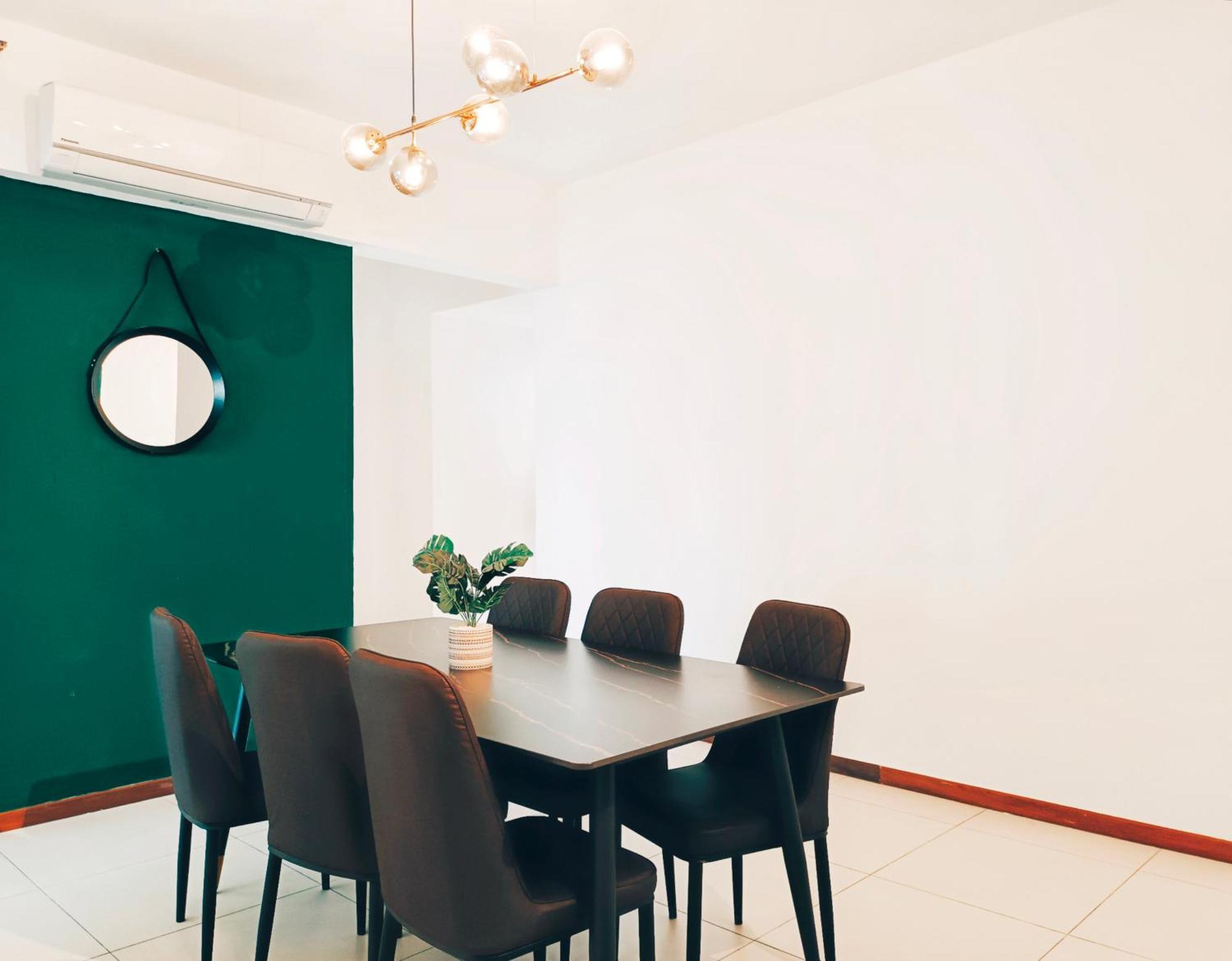 The Landmark By Katana 3Br To 4Br Luxury Seaview Landmark Homestay At Gurney 15-16Pax 无敌海景套房 Tanjung Tokong Esterno foto