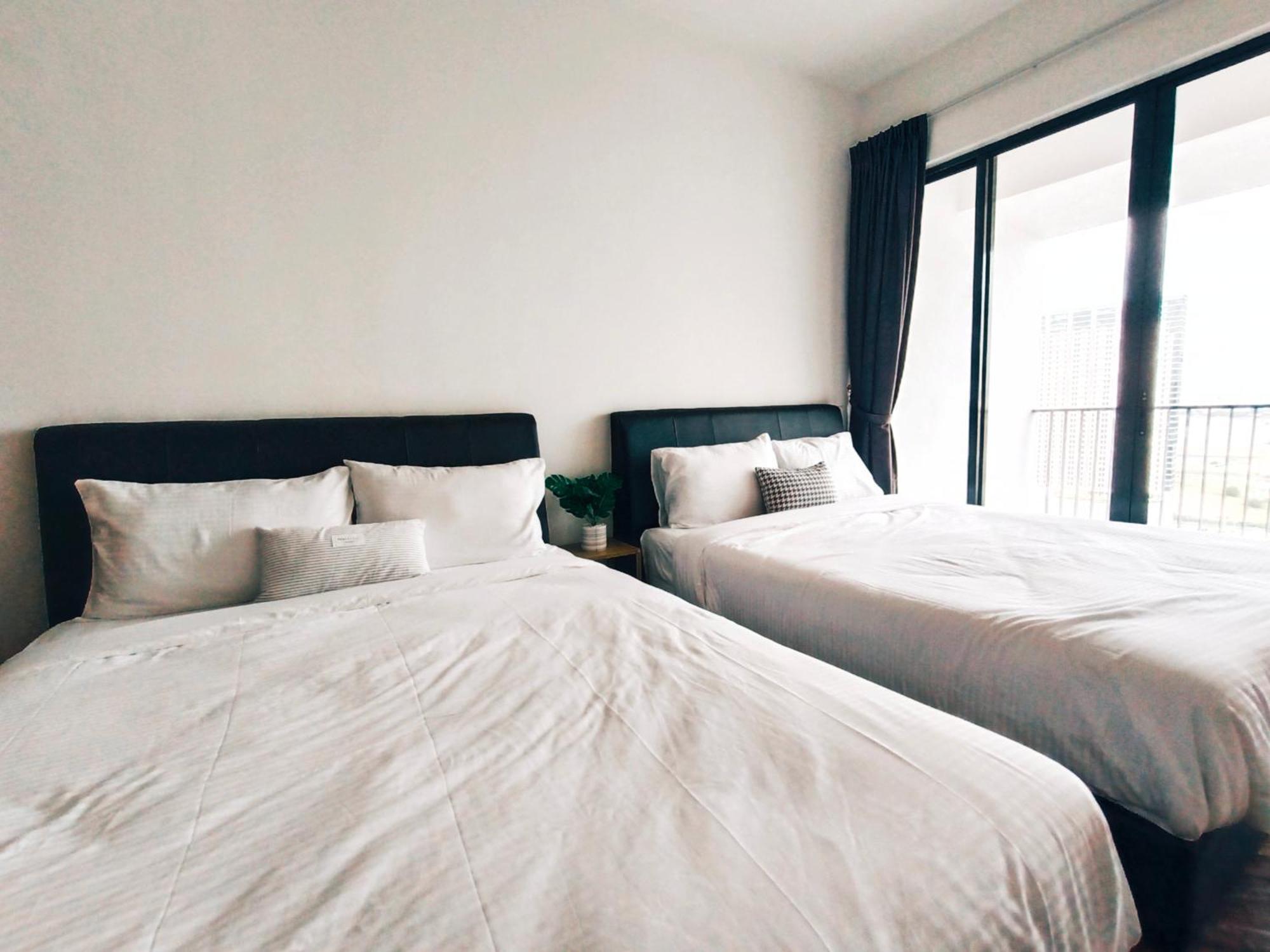 The Landmark By Katana 3Br To 4Br Luxury Seaview Landmark Homestay At Gurney 15-16Pax 无敌海景套房 Tanjung Tokong Esterno foto